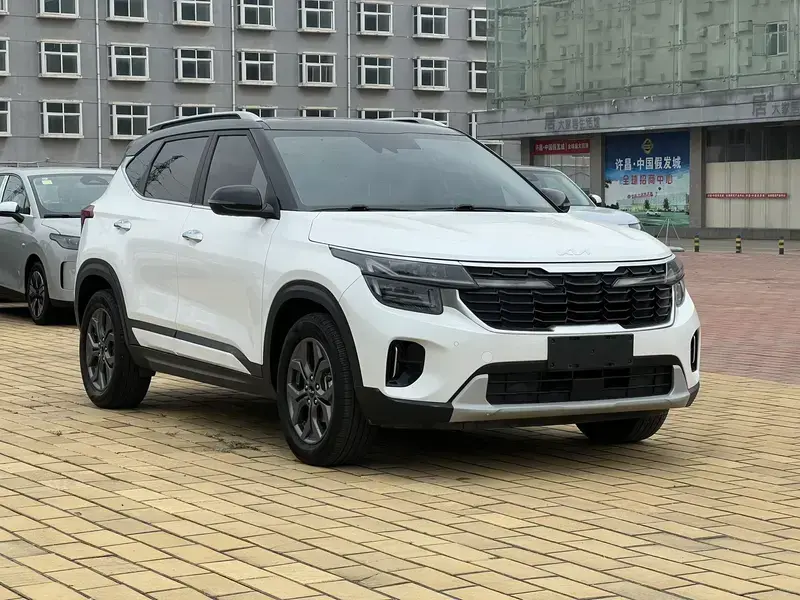 2023 Kia Seltos с пробегом 47 000 км