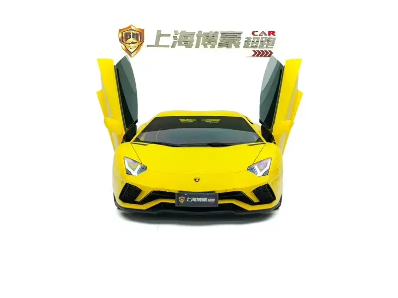 2017 Lamborghini Aventador с пробегом 16 000 км