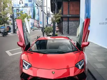 2017 Lamborghini Aventador с пробегом 20 000 км