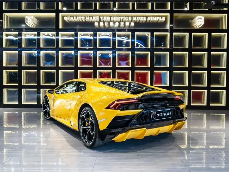 2020 Lamborghini Huracán с пробегом 14 000 км
