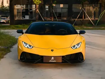 2019 Lamborghini Huracán с пробегом 12 000 км