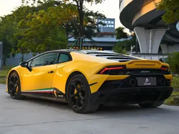 2019 Lamborghini Huracán с пробегом 12 000 км