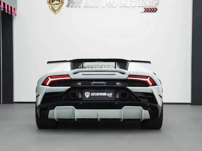 2020 Lamborghini Huracán с пробегом 18 000 км