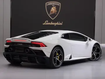2020 Lamborghini Huracán с пробегом 8 900 км