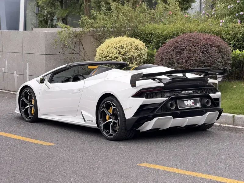 2020 Lamborghini Huracán с пробегом 14 000 км