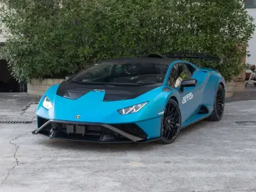 2021 Lamborghini Huracán с пробегом 4 000 км