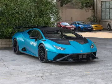 2021 Lamborghini Huracán с пробегом 4 000 км