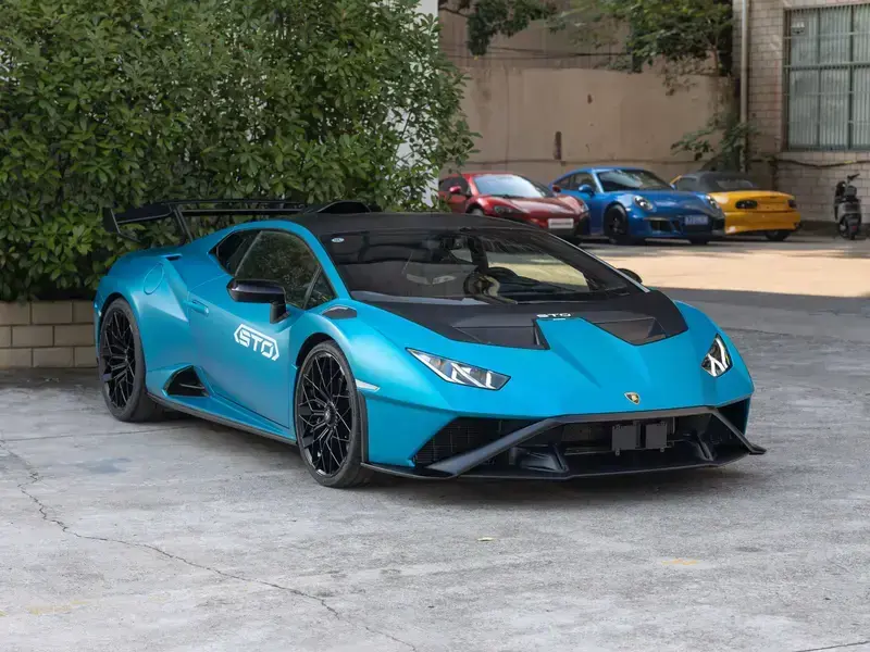2021 Lamborghini Huracán с пробегом 4 000 км