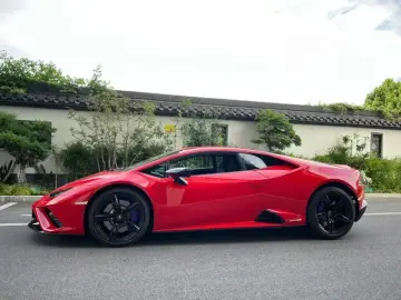 2020 Lamborghini Huracán с пробегом 15 500 км