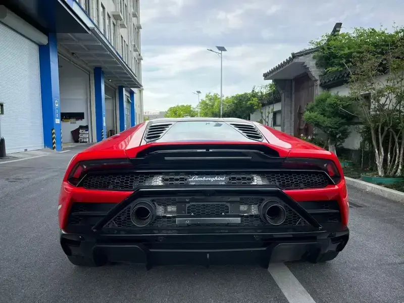2020 Lamborghini Huracán с пробегом 15 500 км