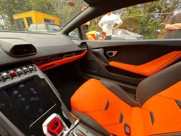 2020 Lamborghini Huracán с пробегом 10 000 км