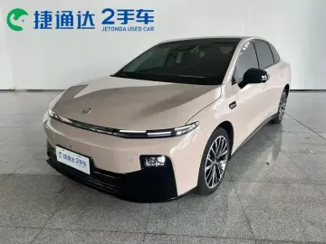 2025 Leapmotor B01 с пробегом 27 000 км