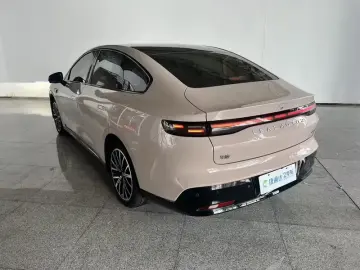 2025 Leapmotor B01 с пробегом 27 000 км