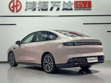 2025 Leapmotor B01 с пробегом 3 800 км
