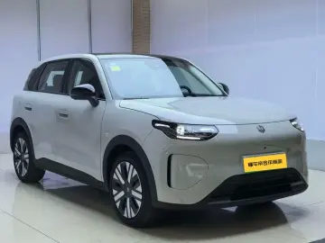 2026 Leapmotor A10 с пробегом 2 000 км