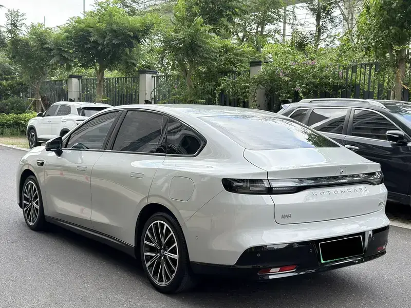 2025 Leapmotor B01 с пробегом 11 000 км