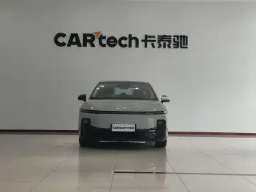 2025 Leapmotor B01 с пробегом 100 км