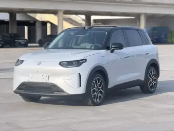 Leapmotor A10