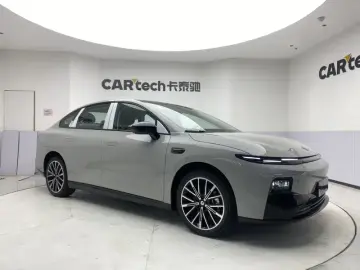 2025 Leapmotor B01 с пробегом 100 км