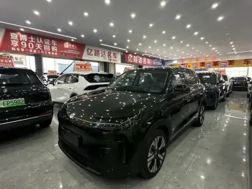 Leapmotor A10