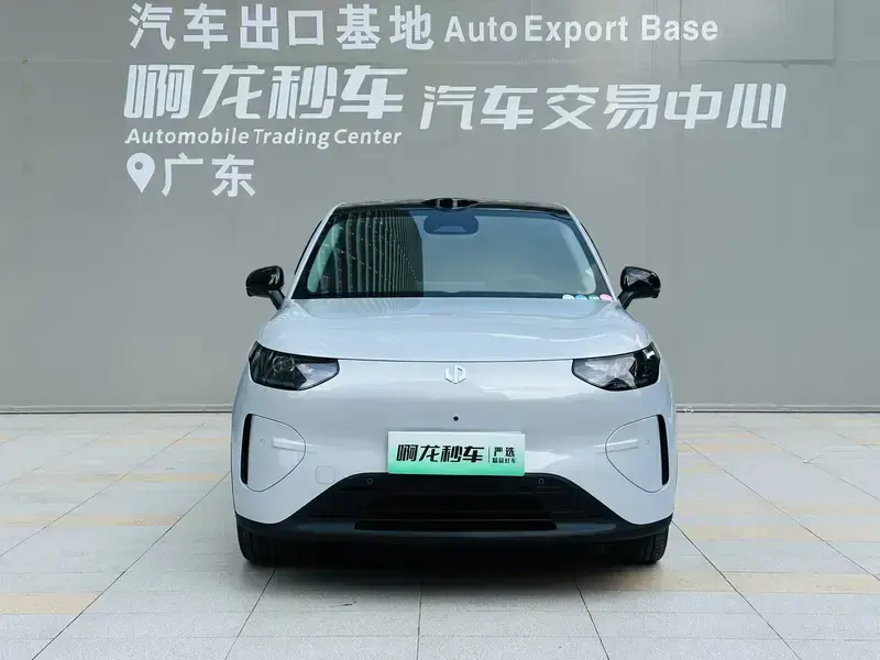 2026 Leapmotor A10 с пробегом 5 000 км
