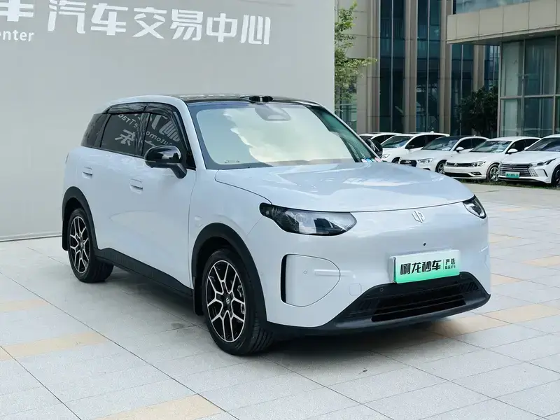 2026 Leapmotor A10 с пробегом 5 000 км