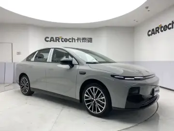 2025 Leapmotor B01 с пробегом 100 км