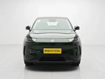 2026 Leapmotor A10 с пробегом 100 км
