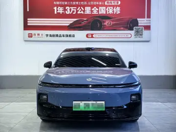 2025 Leapmotor B01 с пробегом 17 000 км