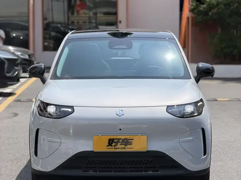 2026 Leapmotor A10 с пробегом 5 000 км