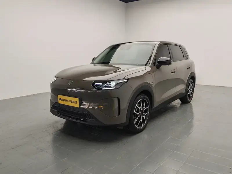 2026 Leapmotor A10 с пробегом 1 600 км