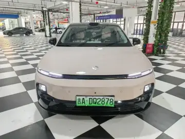 2025 Leapmotor B01 с пробегом 34 000 км