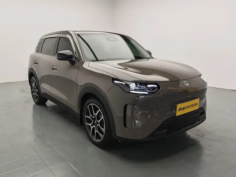 2026 Leapmotor A10 с пробегом 1 600 км