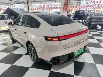 2025 Leapmotor B01 с пробегом 34 000 км