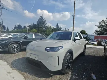 Leapmotor A10
