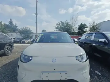 2026 Leapmotor A10 с пробегом 100 км