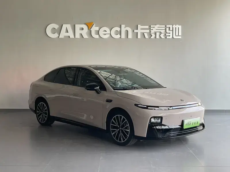 2025 Leapmotor B01 с пробегом 7 000 км