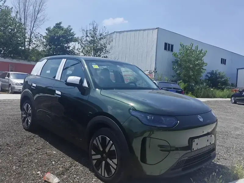 2026 Leapmotor A10 с пробегом 100 км