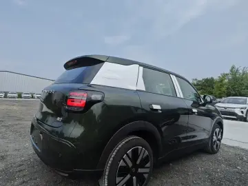 2026 Leapmotor A10 с пробегом 100 км
