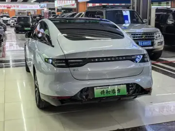 2023 Leapmotor C01 с пробегом 62 000 км