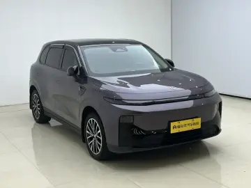 2025 Leapmotor B10 с пробегом 21 400 км