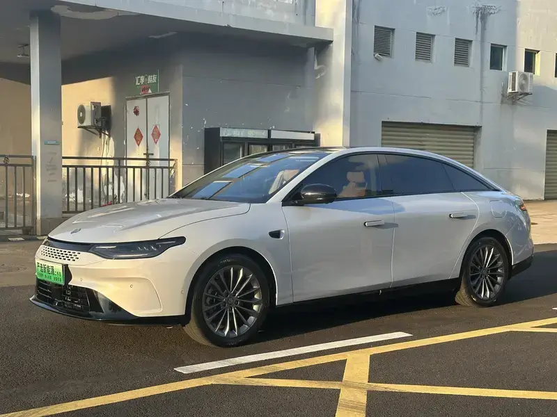 2024 Leapmotor C01 с пробегом 33 000 км