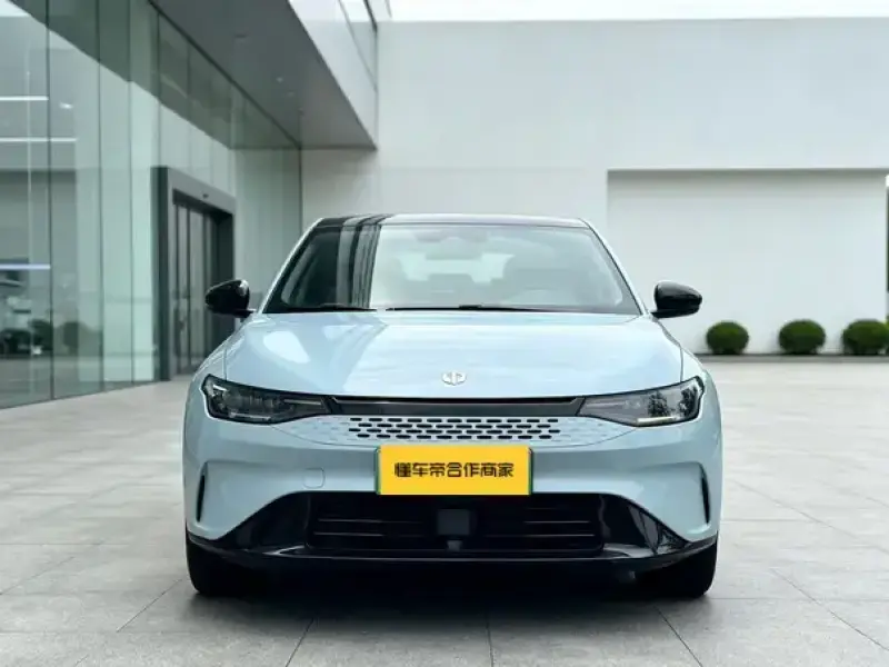 2023 Leapmotor C01 с пробегом 30 000 км