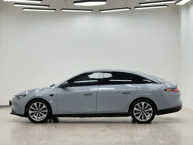 2024 Leapmotor C01 с пробегом 30 000 км