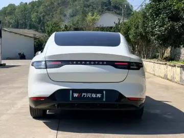 2022 Leapmotor C01 с пробегом 41 000 км