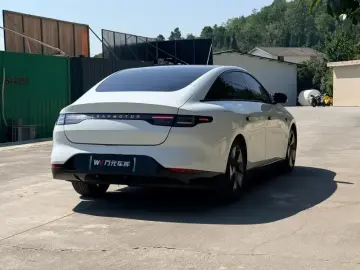 2022 Leapmotor C01 с пробегом 41 000 км