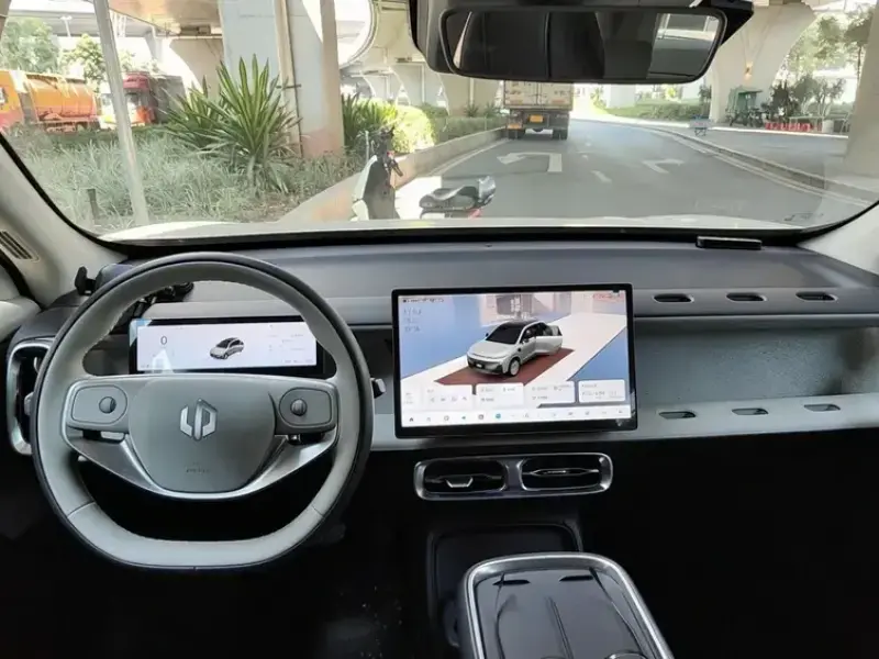 2025 Leapmotor B10 с пробегом 19 300 км