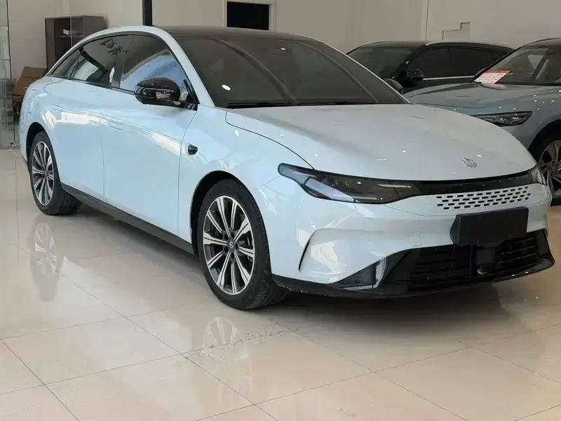 2023 Leapmotor C01 с пробегом 19 000 км