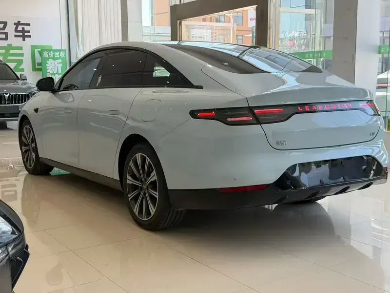 2023 Leapmotor C01 с пробегом 19 000 км