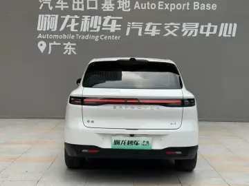 2025 Leapmotor B10 с пробегом 19 000 км